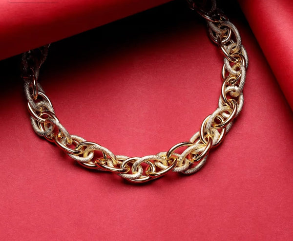 Trendy Twisted Necklace with Earrings 